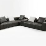 Pespy – Salon en cuir noir. Chic, confortable, généreux.