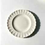 Plat en porcelaine
